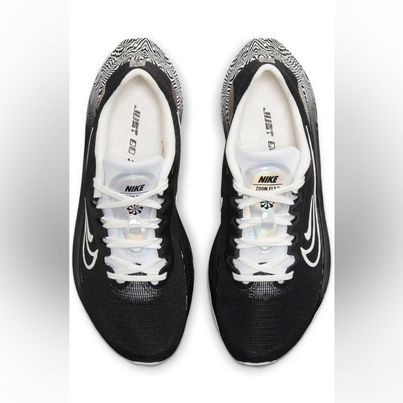 Nike Zoom Fly Running Shoe - Picture 5 of 13